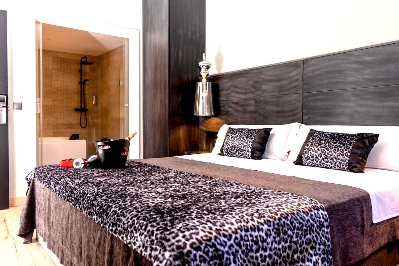 Daos Suites & Terrace 마르베야 외부 사진