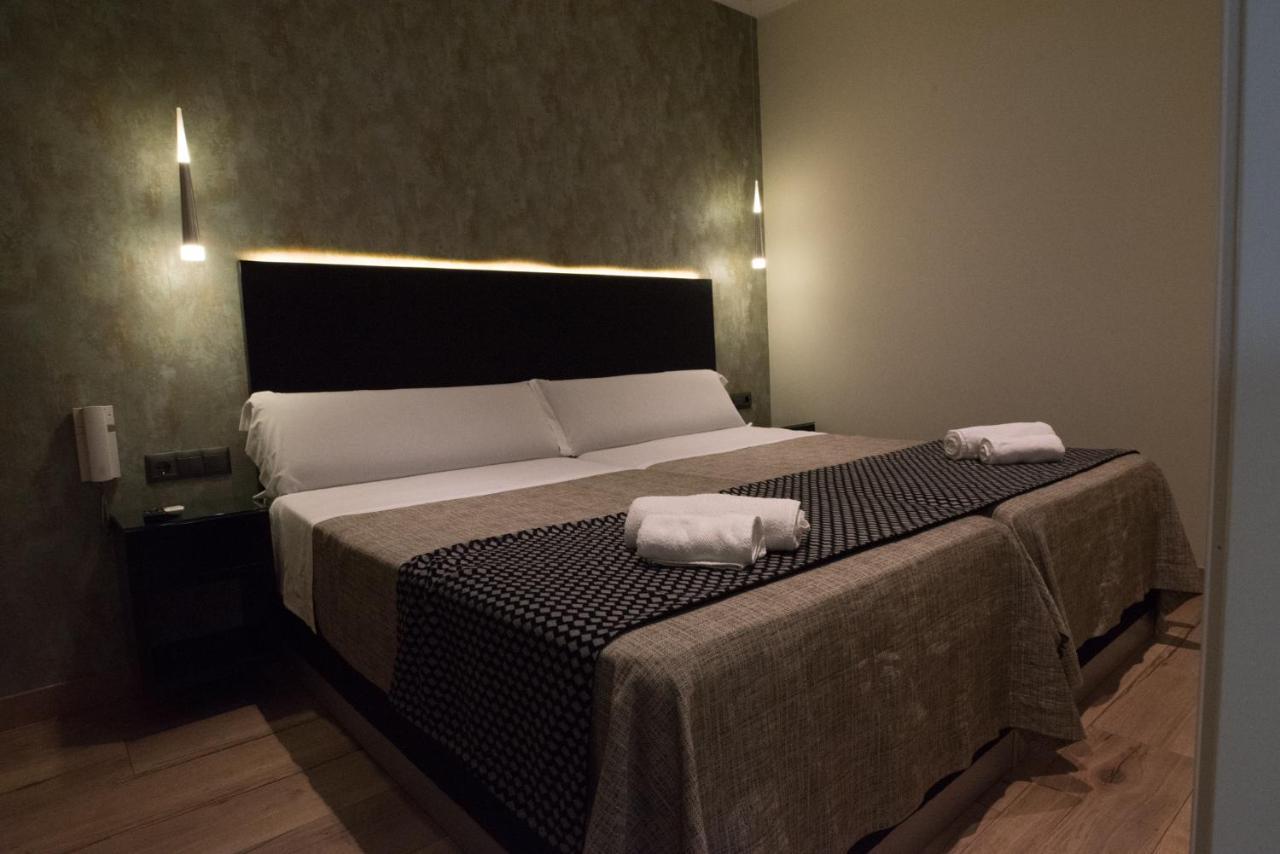 Daos Suites & Terrace 마르베야 외부 사진