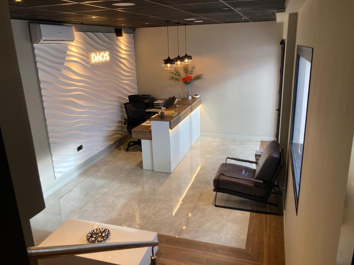 Daos Suites & Terrace 마르베야 외부 사진