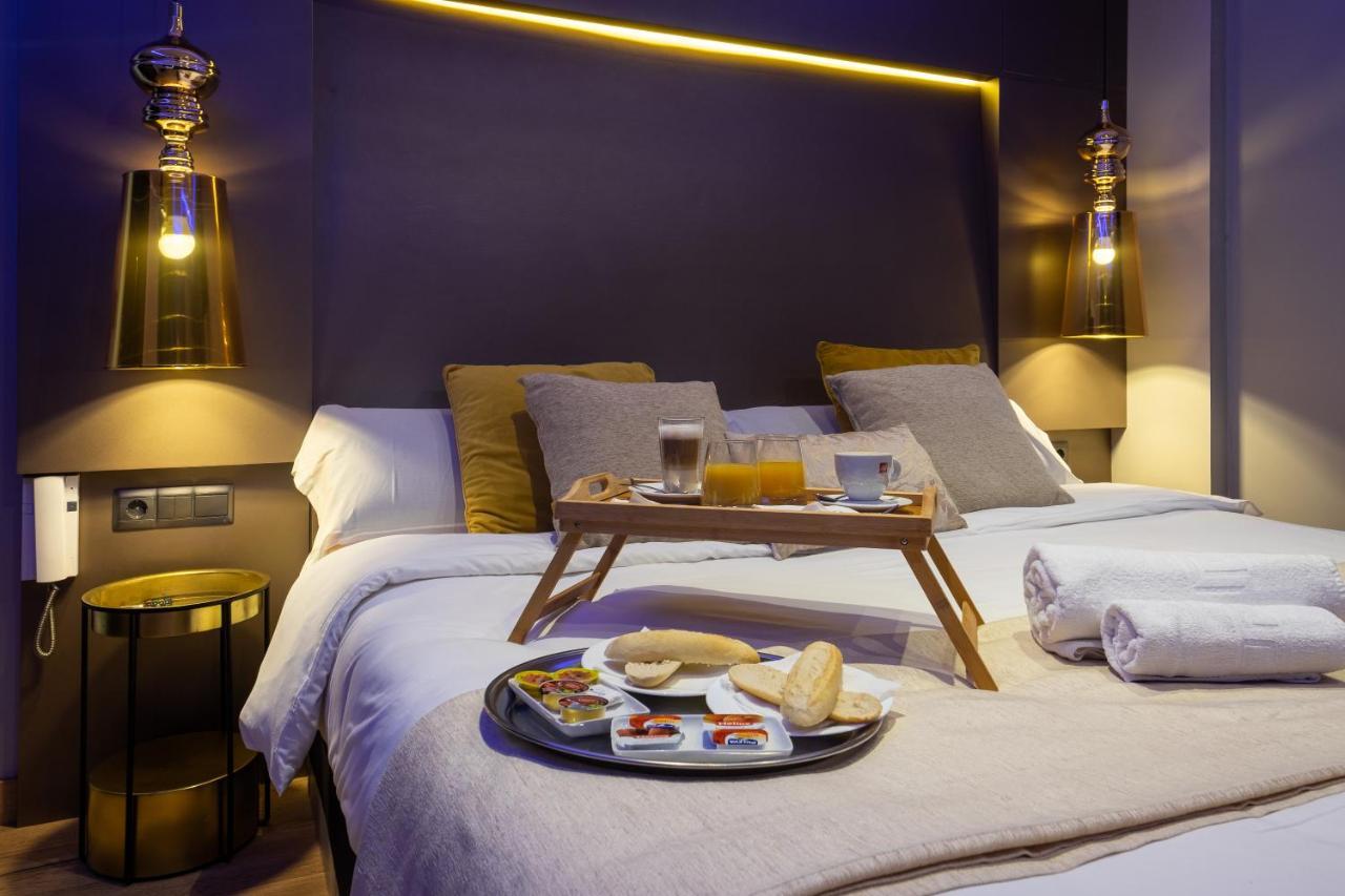 Daos Suites & Terrace 마르베야 외부 사진