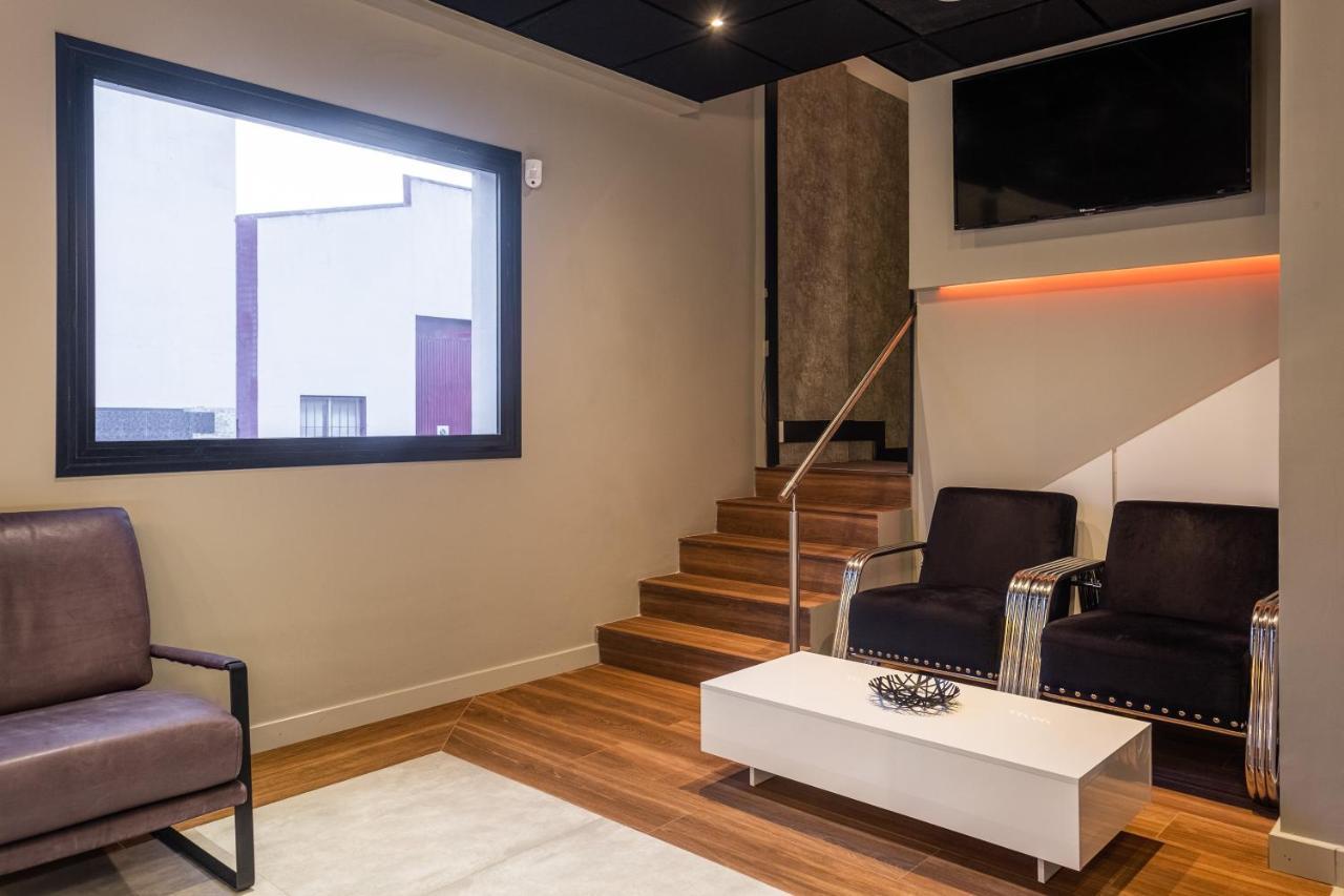 Daos Suites & Terrace 마르베야 외부 사진